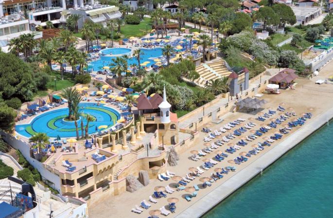 Fantasia De Luxe Hotel Kusadasi