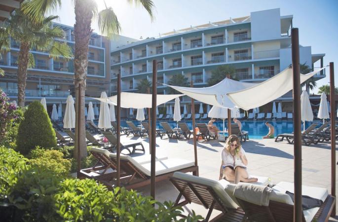 TUI BLUE Barut Andiz