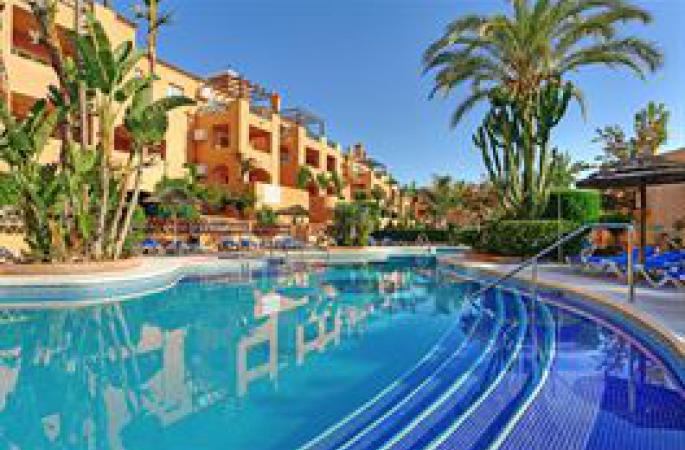 Grangefield Oasis Club (incl. huurauto) Grangefield Oasis Club (incl. huurauto)