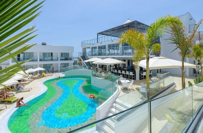 Hotel Tasia Maris Oasis - logies en ontbijt Hotel Tasia Maris Oasis - logies en ontbijt