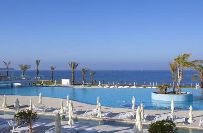 Tsokkos King Evelthon Beach Hotel & Resort