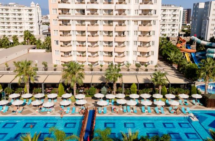 Hotel Ramada Resort Lara - zomer 2023