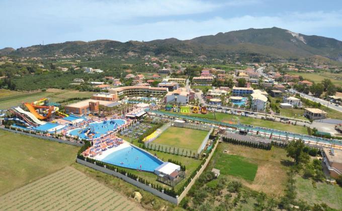 Caretta Beach Holiday Village