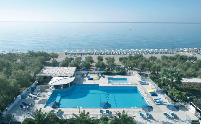 Kouros Seasight Resort