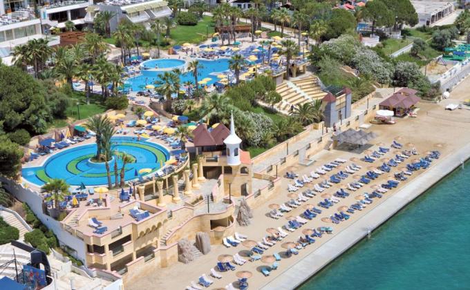 Fantasia De Luxe Hotel Kusadasi