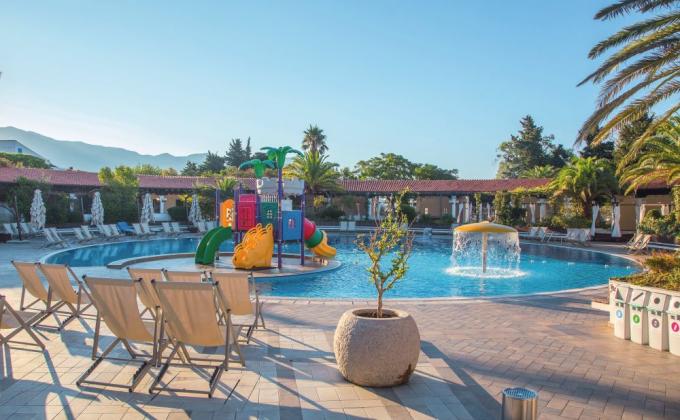 Slovenska Plaza 4*