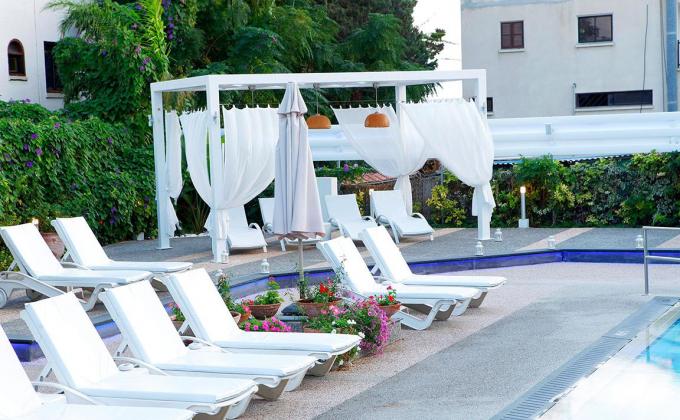 Anemi Hotel & Suites - Winterzon