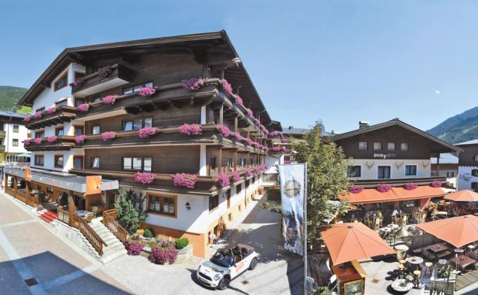 Hotel Eva Village