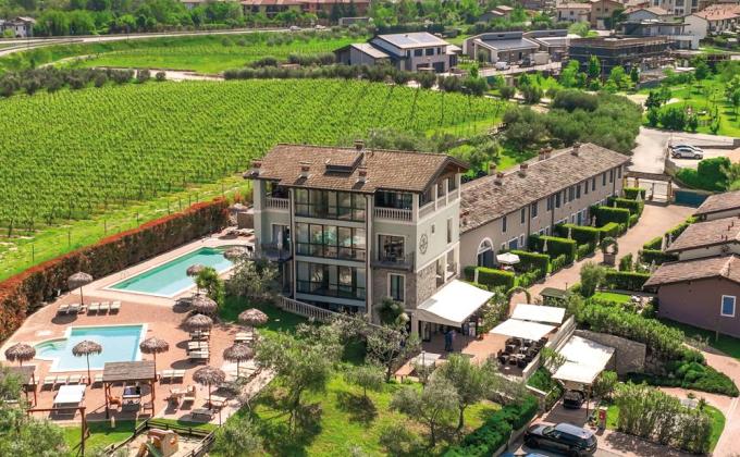 Residence La Bertoletta Village Apartments