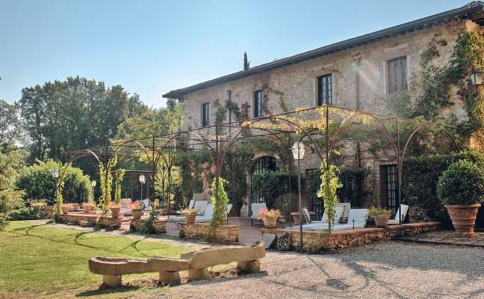 Borgo San Luigi Tuscany Resort