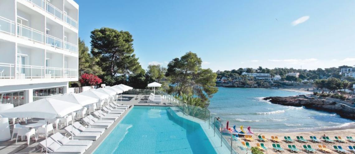 Hotel Grupotel Ibiza Beach (4*) op Ibiza Hotel Grupotel Ibiza Beach (4*) op Ibiza