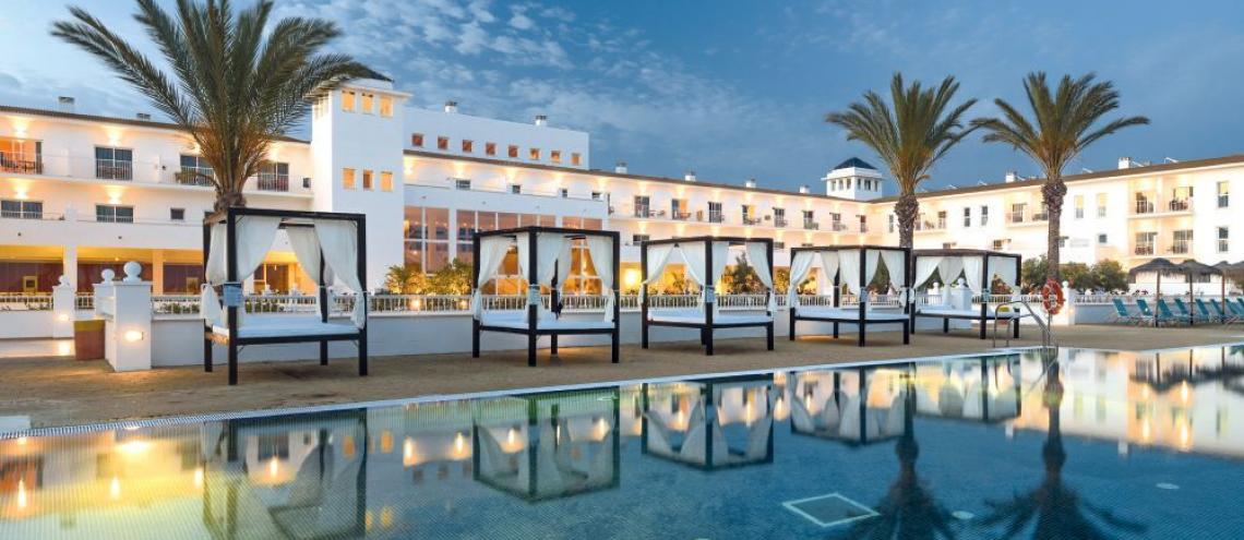 Hotel Playanatural Spa (4*) in de Algarve