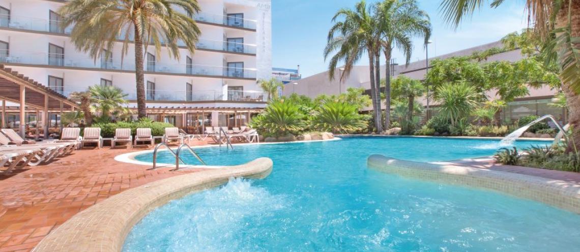 Hotel Sumus Stella & Spa (4*) in Pineda de Mar Hotel Sumus Stella & Spa (4*) in Pineda de Mar