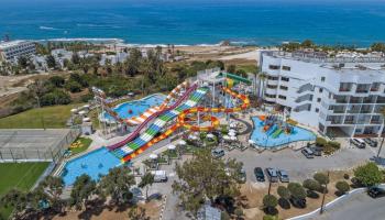 Leonardo Laura Beach & Splash Resort