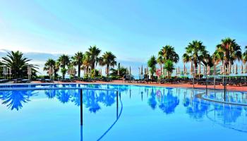 Four Views Oasis Hotel Four Views Oasis Hotel