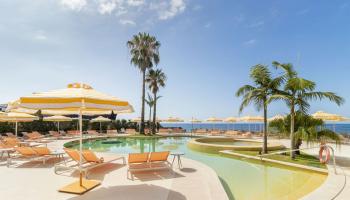 Next Hotel Next Hotel