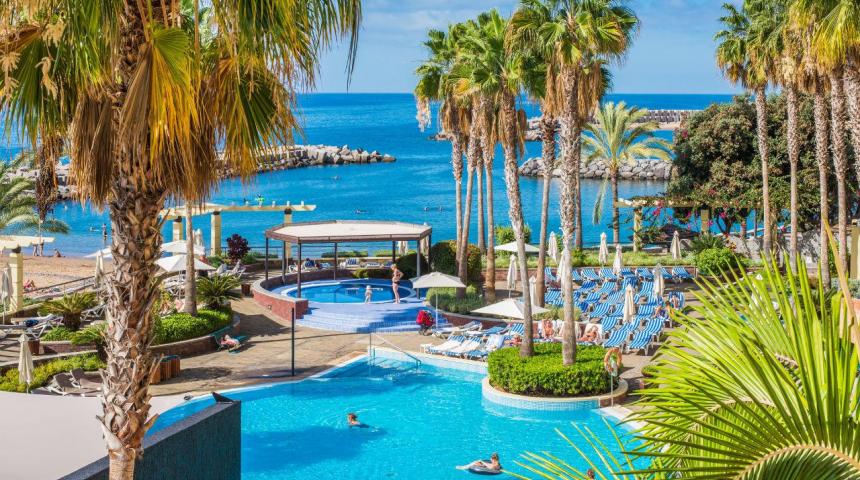 Aparthotel Savoy Calheta Beach - all inclusive