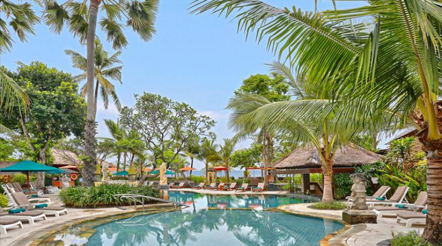 Legian Beach Hotel