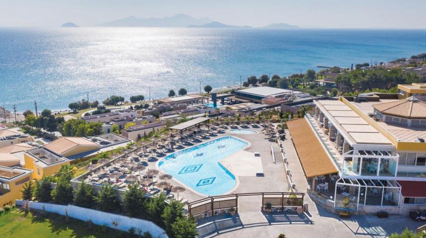 Hotel Grand Blue Beach Resort